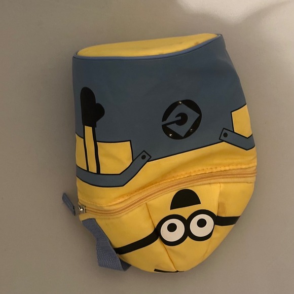 Despicable Me Minion Character Lunch Bag Insulated Zippered Kids - Picture 6 of 6